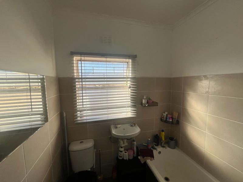 1 Bedroom Property for Sale in Parow Western Cape